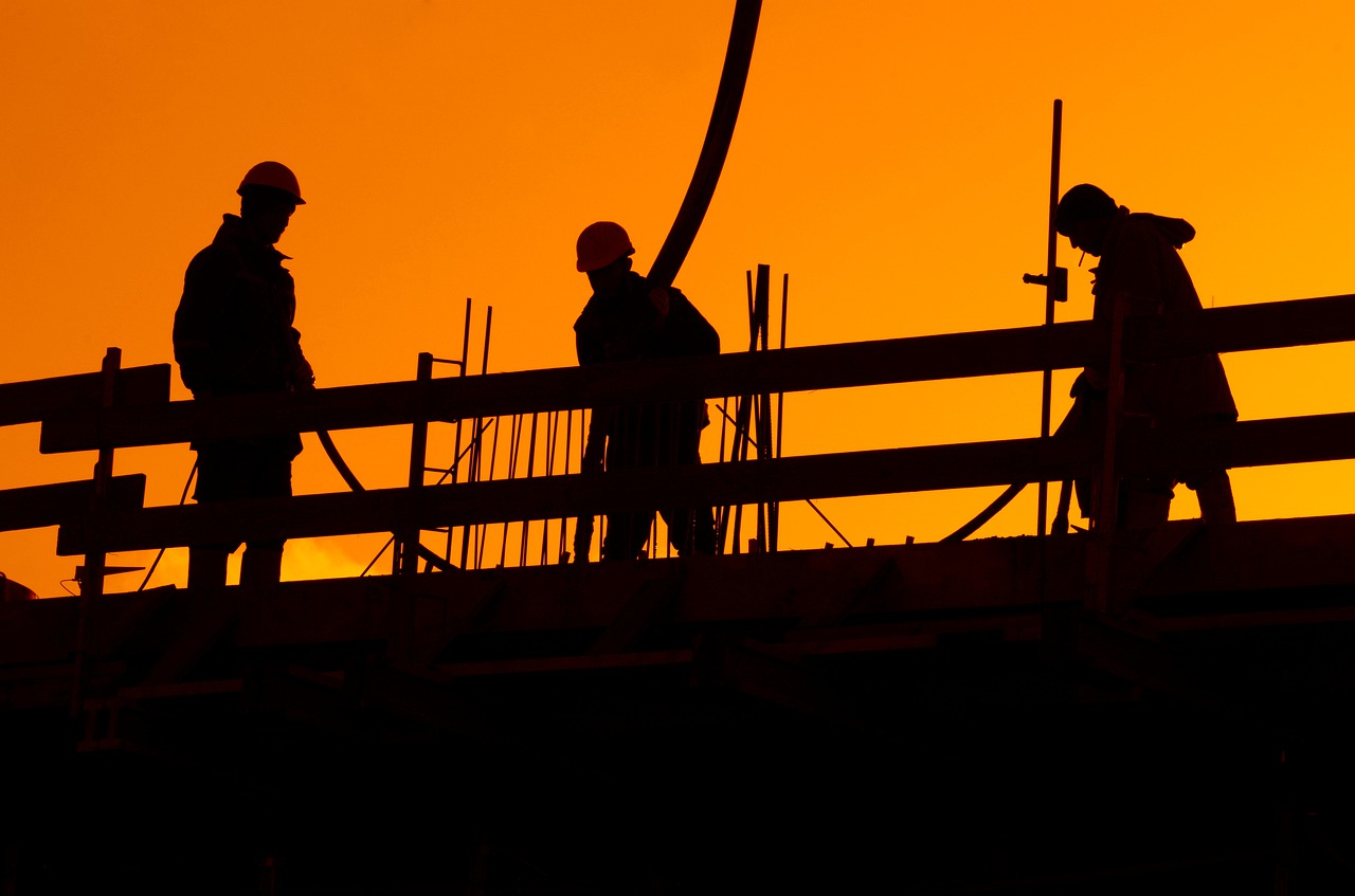 construction site, workers, construction worker-4686908.jpg